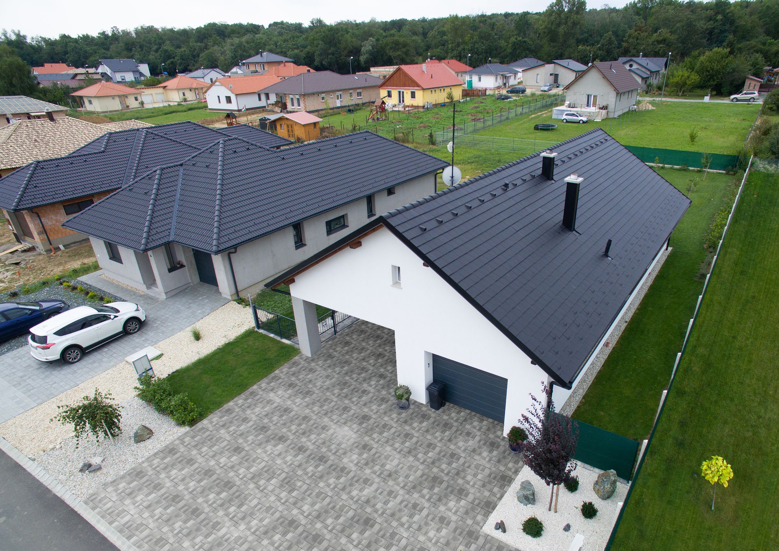 Urban-First-ezust-antracit-01-ZenitMax másolat2 1121